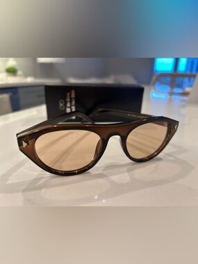 Designer Inspired Women’s Sunglasses